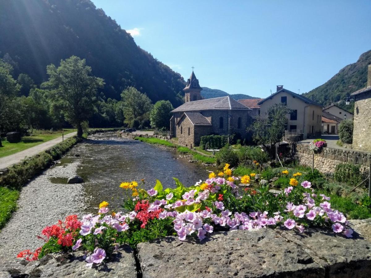 Le Nopal Bleu Apartment Tarascon-sur-Ariege Exterior photo